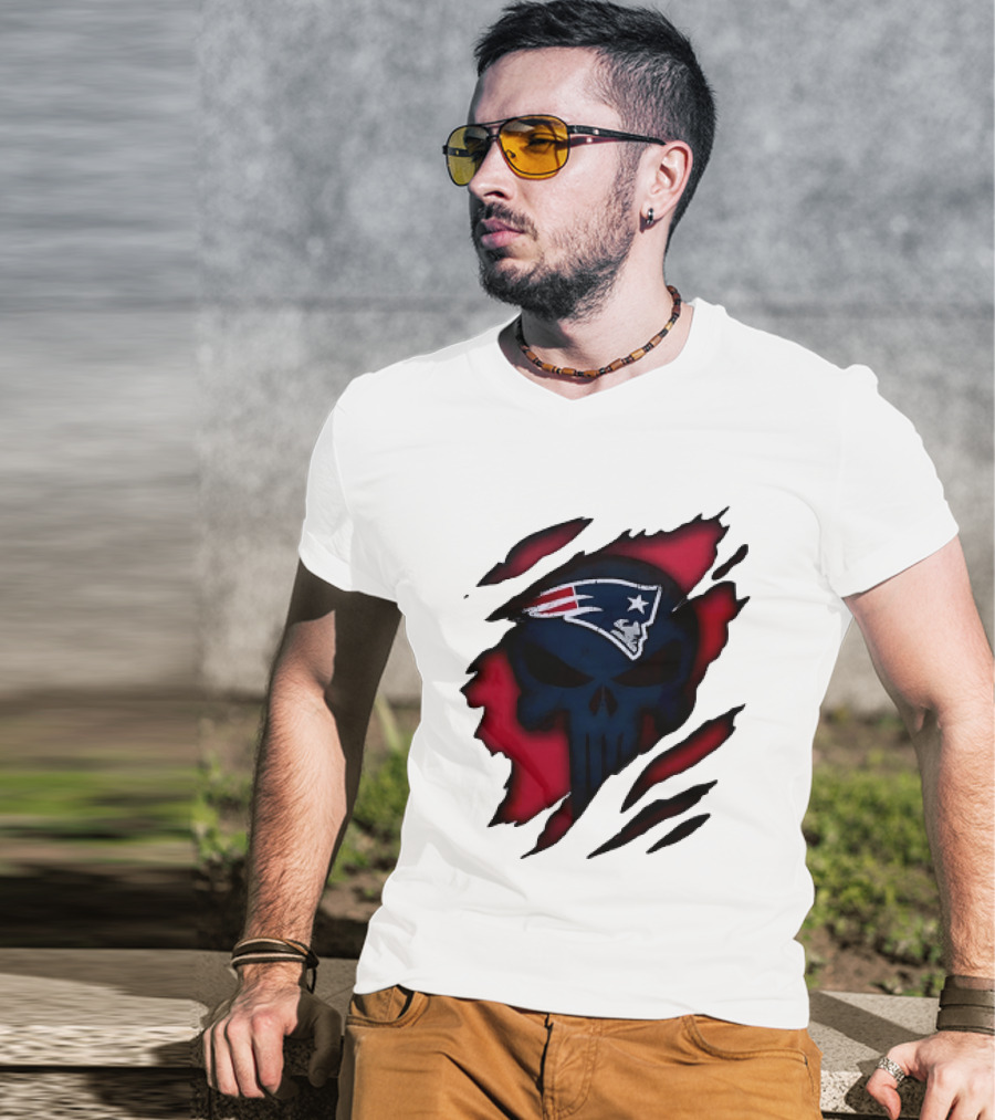 Patriots Skull Rip T-Shirt