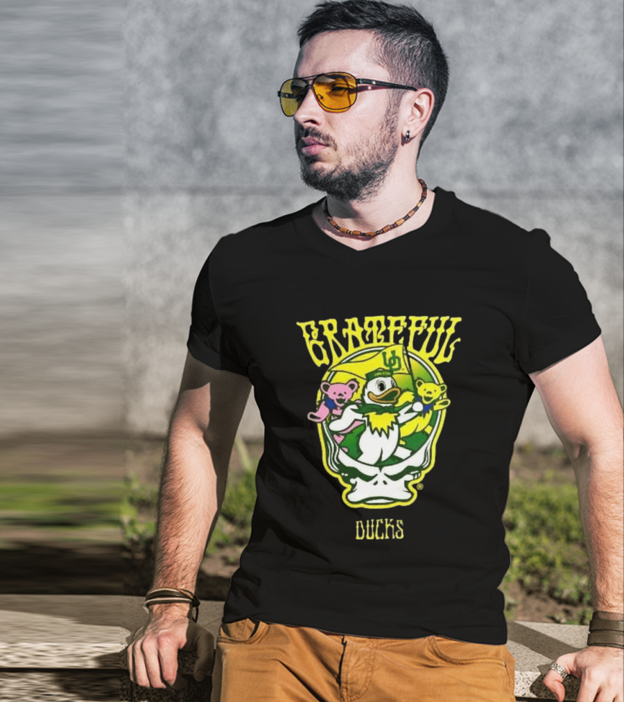 GratefulDucks Oregon Ducks 2025 Football Team Collaboration T-Shirt