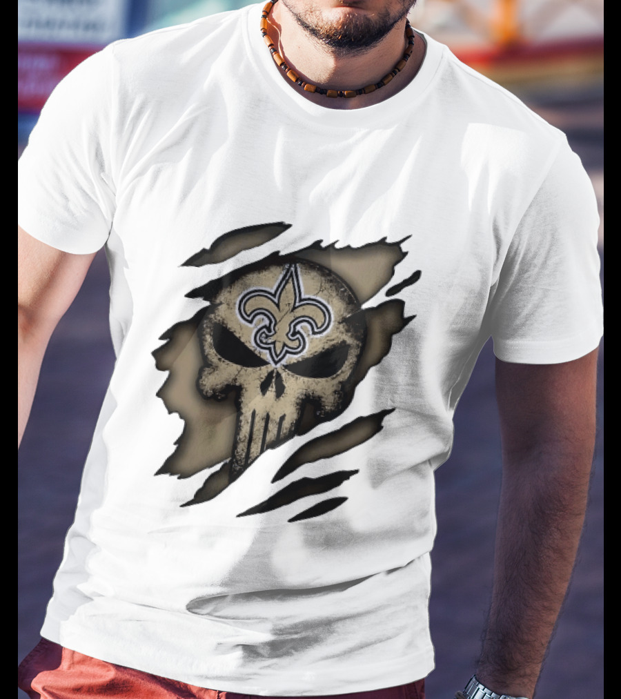 New Orleans Saints Punisher Skull Ripped Effect Fleur De Lis T-Shirt