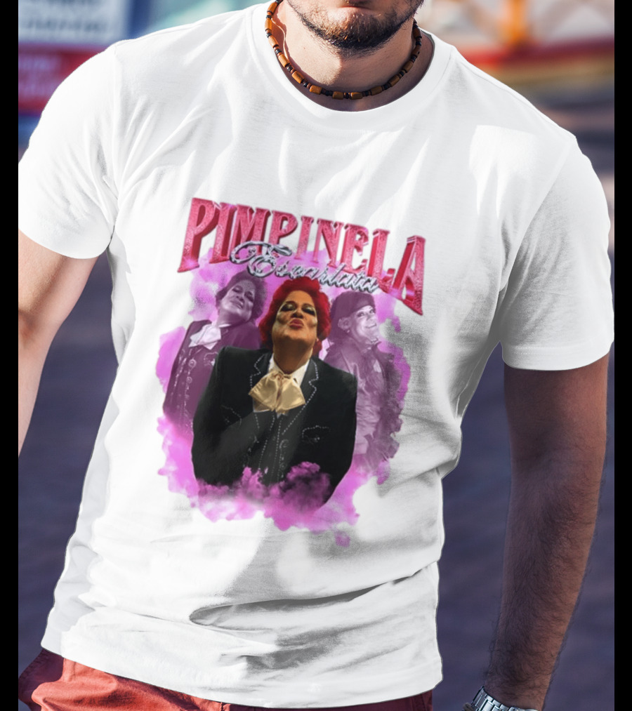 Pimpinela Escarlata Kissing Pose With Pink Smoke Backdrop T-Shirt