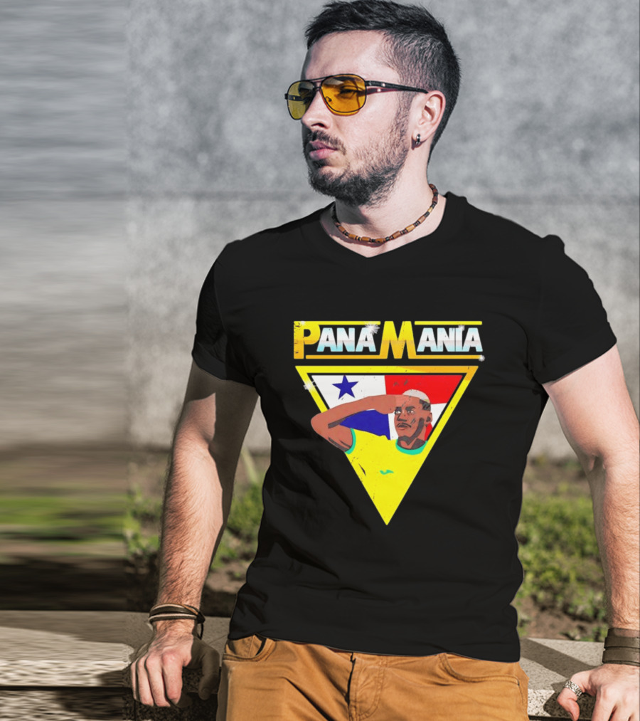 Pana Mania José Córdoba Salute Panama Flag Triangle T-Shirt