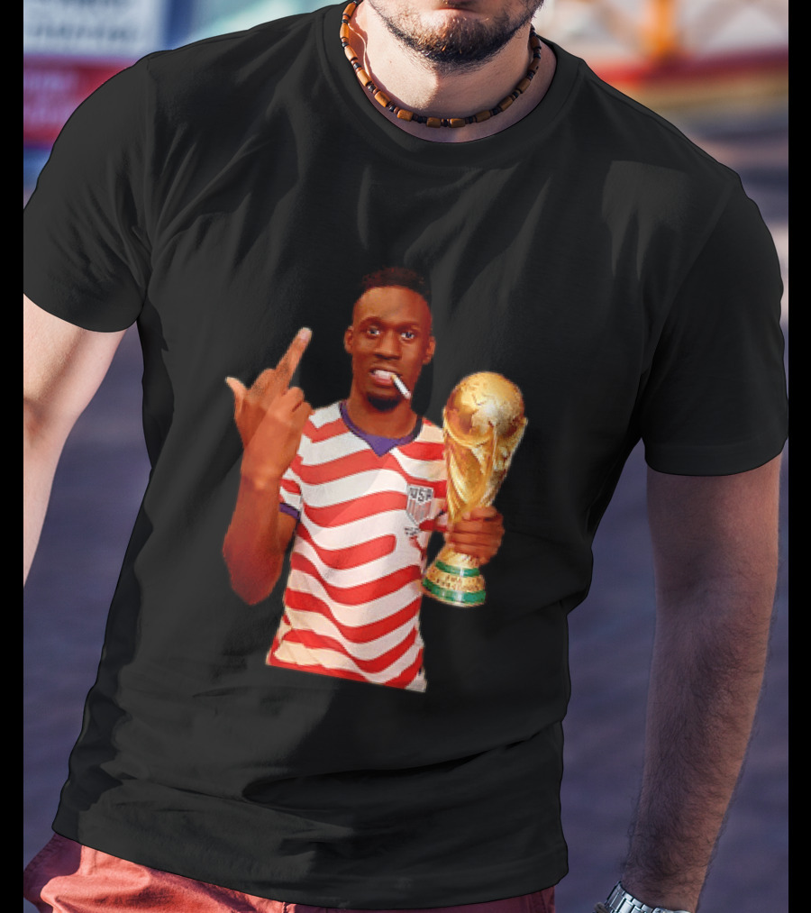 Folarin Balogun USA National Team Smoking Middle Finger World Cup Trophy T-Shirt