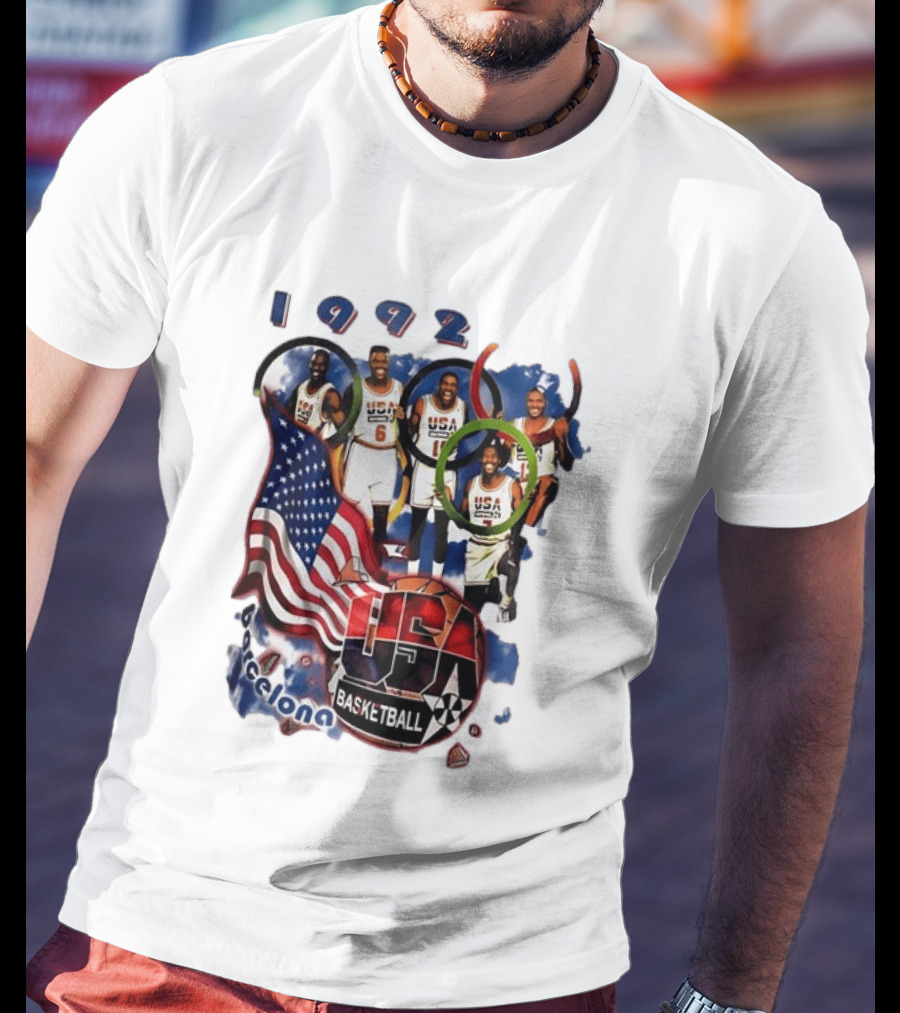 USA Basketball 1992 Dream Team Patrick Ewing David Robinson Michael Jordan Clyde Drexler Barcelona T-Shirt