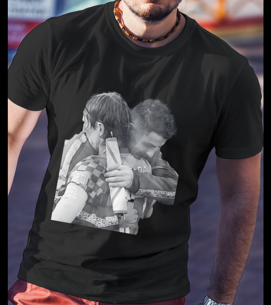 Luka Modric Cristiano Ronaldo Embrace Football Respect UEFA Nations League Croatia Portugal T-Shirt