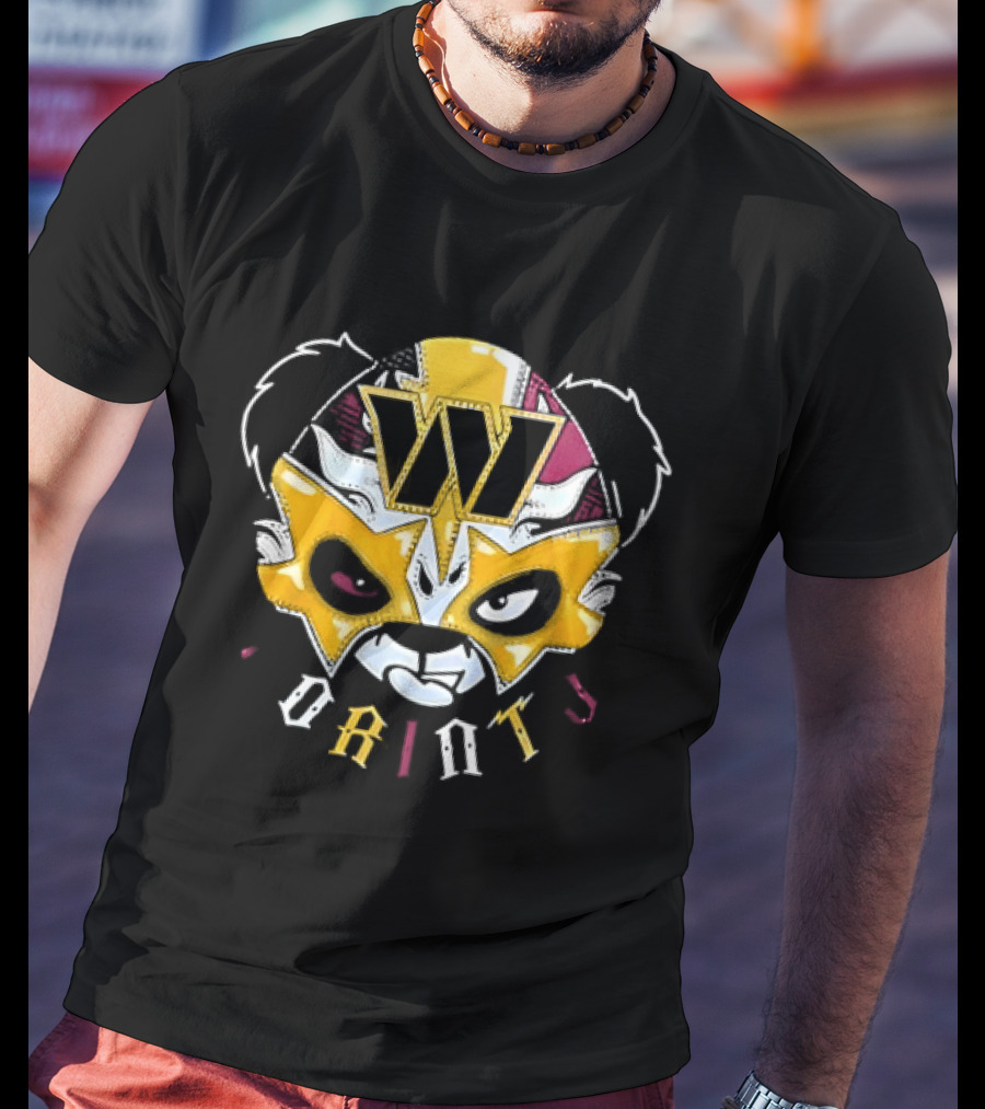 Panda Luchador Wrestling Mask Washington Commanders W Prunts T-Shirt