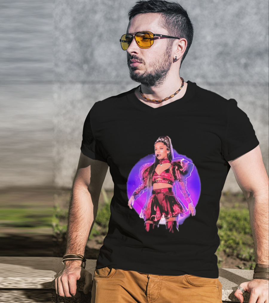 Ariana Grande Sweetener Tour Pop Star Music Idol Performance Outfit T-Shirt