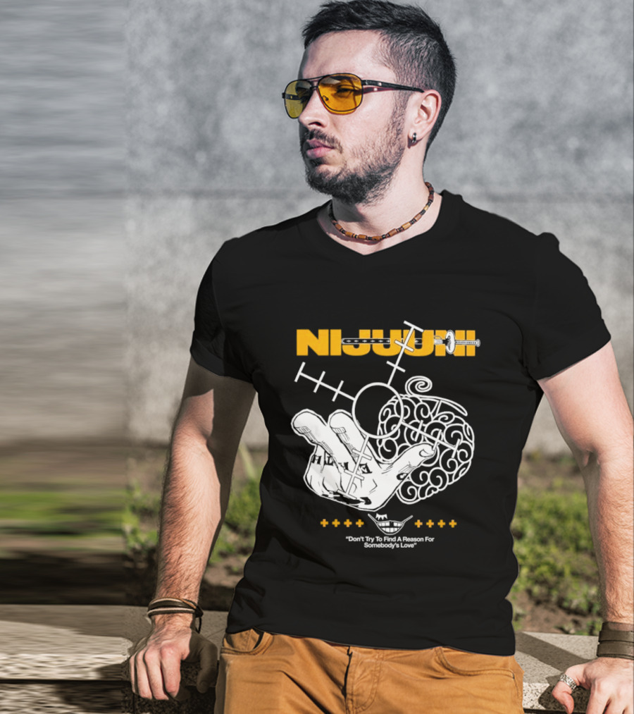 Nijuuni Trafalgar Law One Piece Don't Try To Find A Reason For Somebody's Love T-Shirt