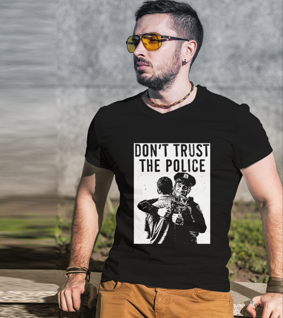 DON'T TRUST THE POLICE Devil Embracing Officer T-Shirt