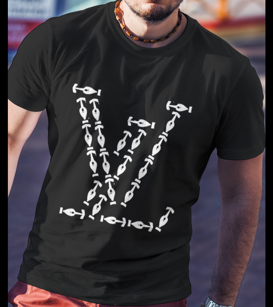 Louis F1 Race Car LV Formula 1 Racing Cars T-Shirt