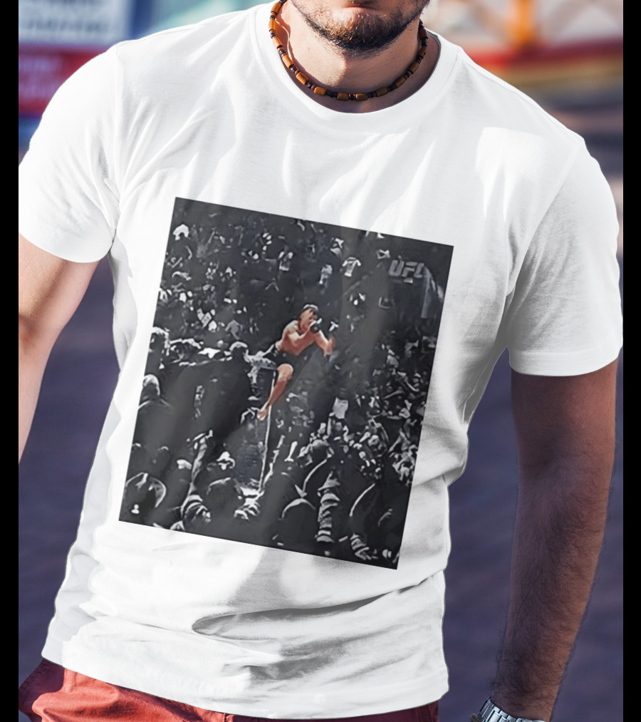 Diego Lopes UFC Middle Finger Crowd Moment T-Shirt