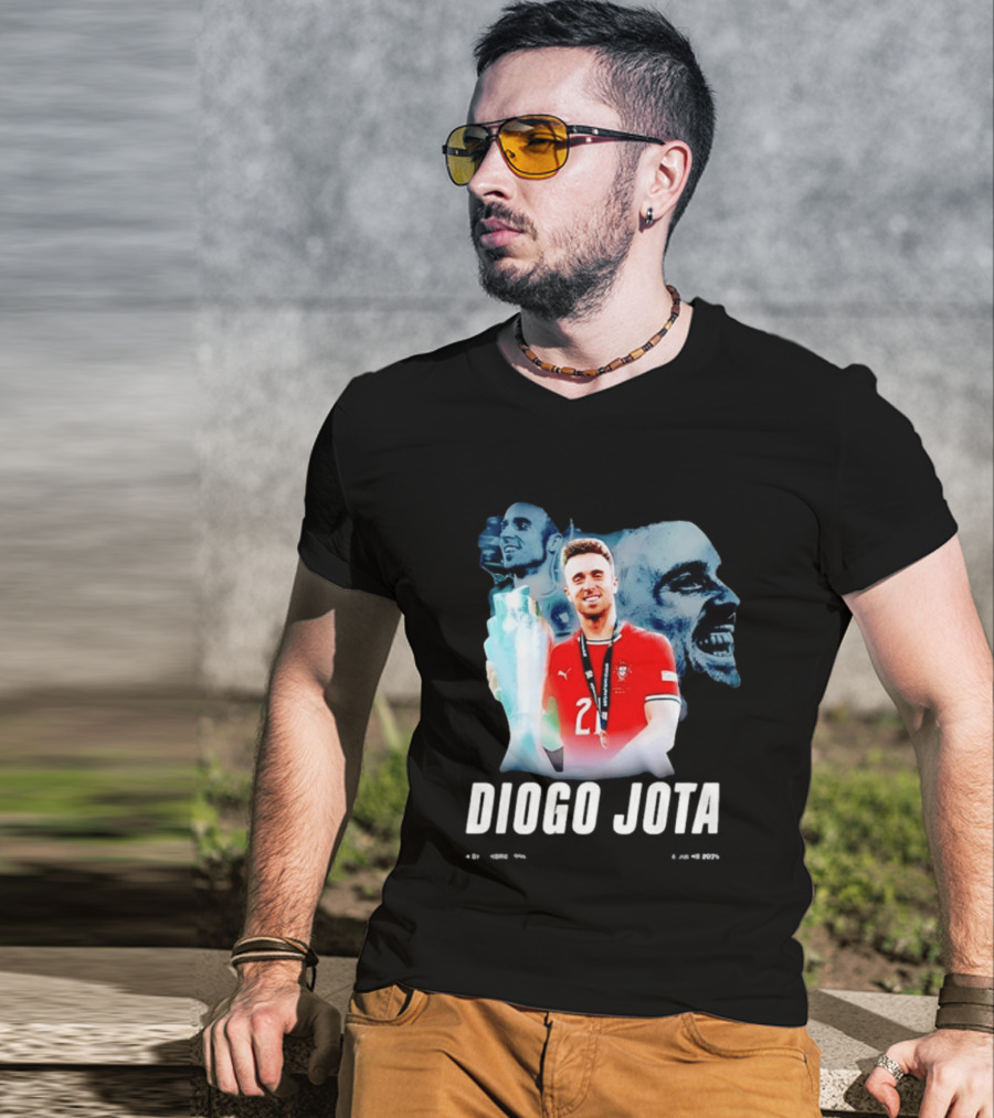 Diogo Jota Portugal National Football Team Collage 4 Dezembro 1996 8 Julho 2026 T-Shirt