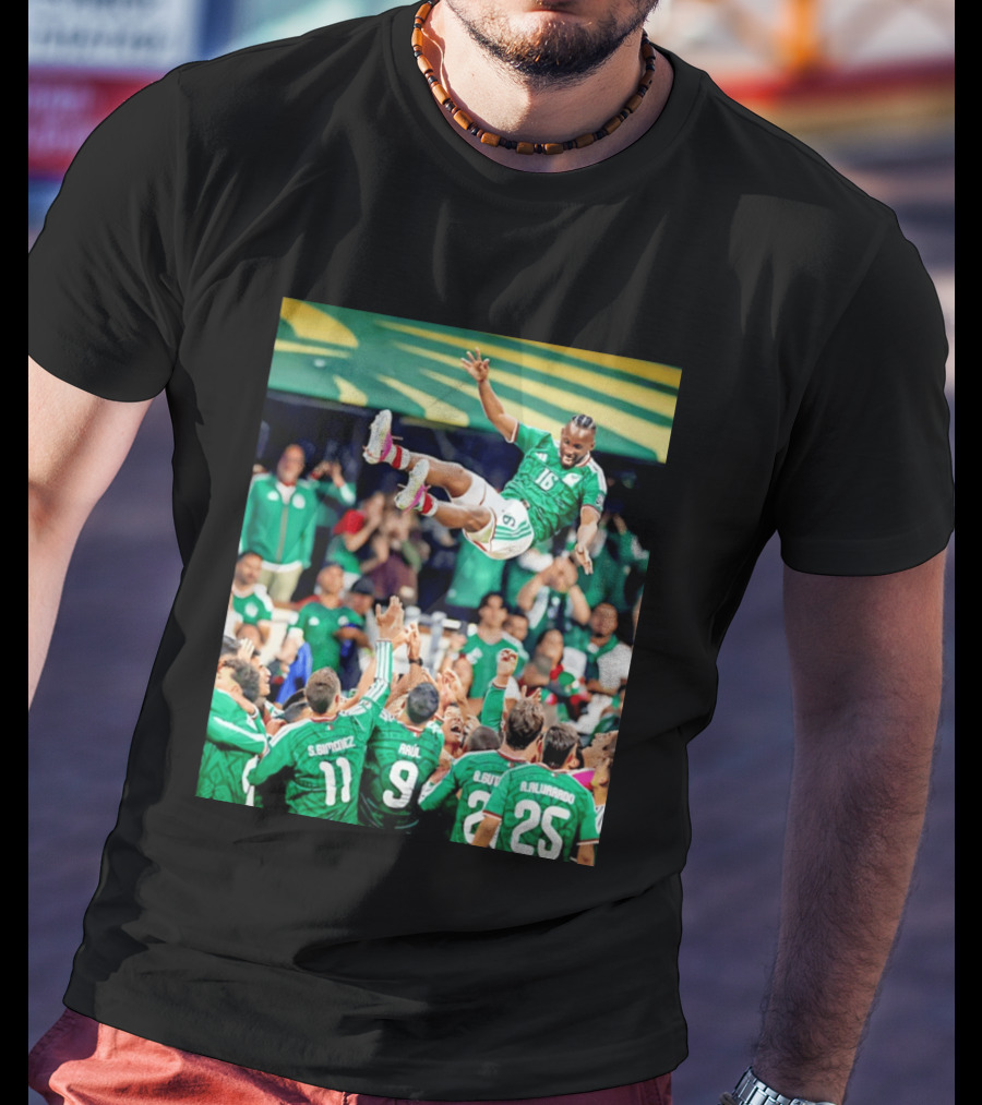 Mexican Football Celebration Julián Quiñones S. Giménez Raúl A. Alvarado Team Spirit T-Shirt