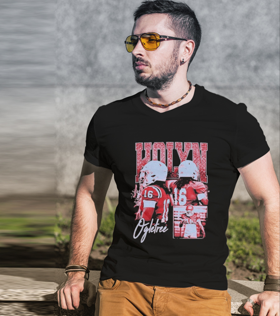 Kolyn Ogletree Number 16 Football Action Georgia Bulldogs T-Shirt