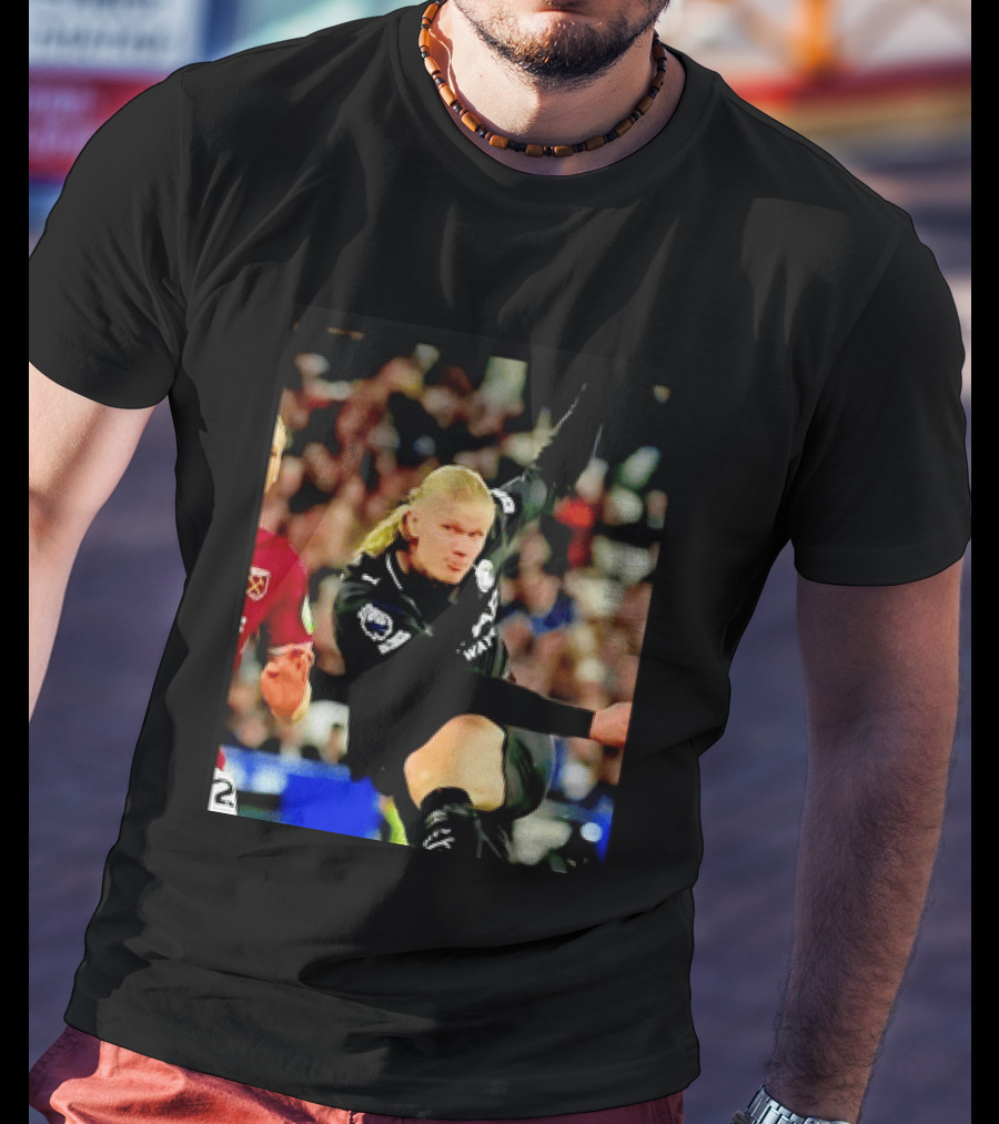 Erling Haaland Manchester City Football Player In Action T-Shirt