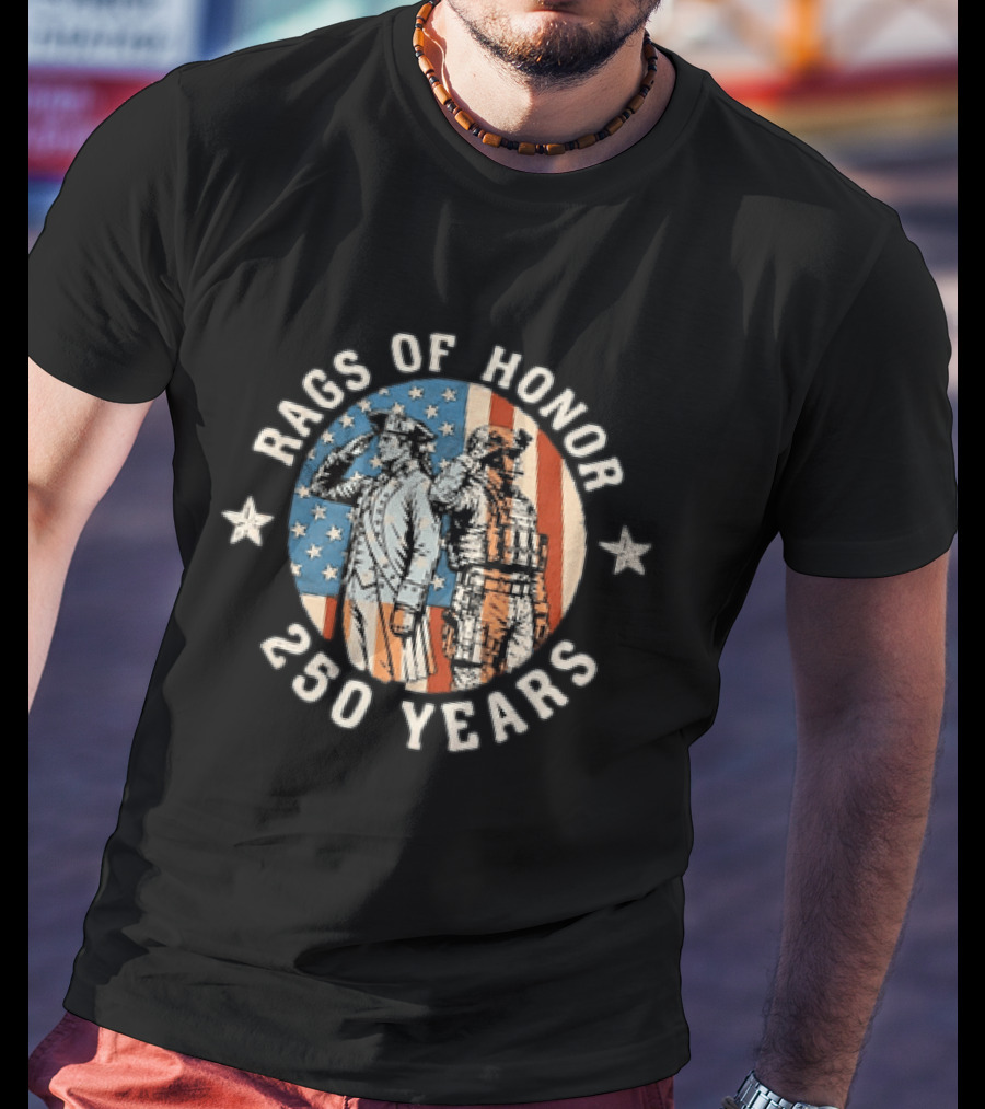 Rags Of Honor 250 Years Revolutionary War Patriot Distressed American Soldier Flag T-Shirt