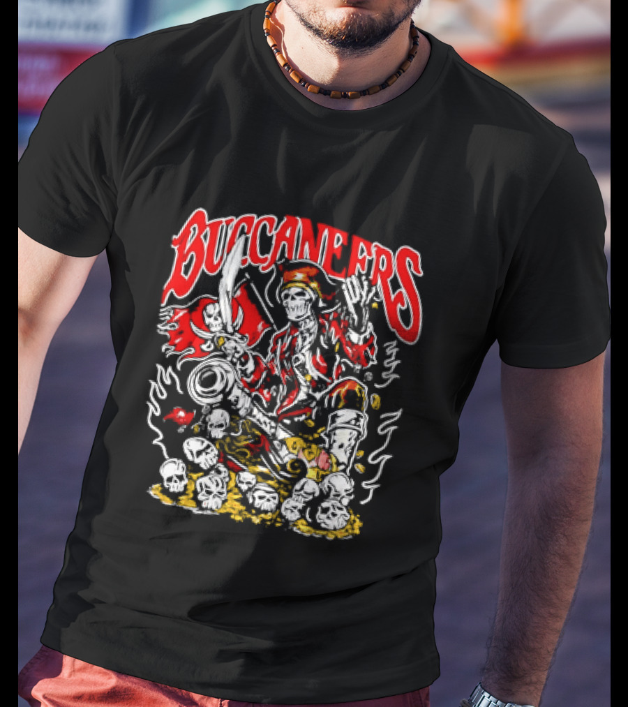 Tampa Bay Buccaneers Pirate Skeleton With Treasure Chest T-Shirt