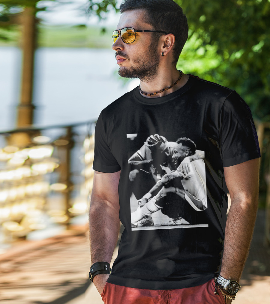 Neymar Jr And Raphinha Emotional Moment Brazil National Football Team T-Shirt