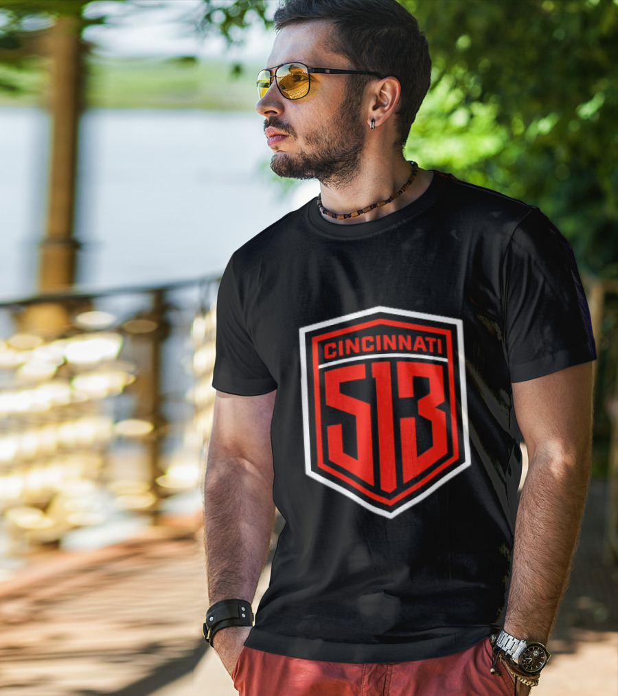 Cincinnati 513 Ohio Shield Area Code T-Shirt