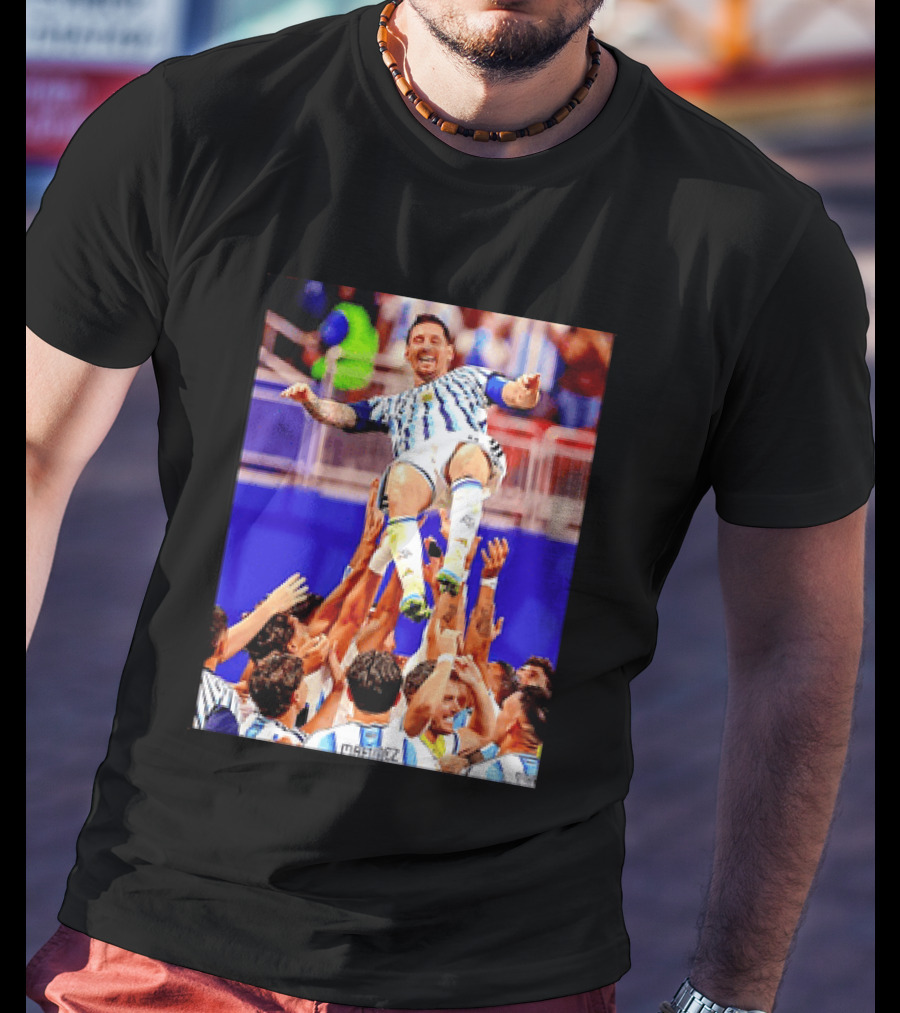 Lionel Messi Argentina Victory Celebration Team Lift T-Shirt