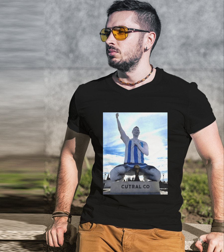 Messi Argentina Sculpture Cutral Co Legendary Statue Victory Celebration T-Shirt
