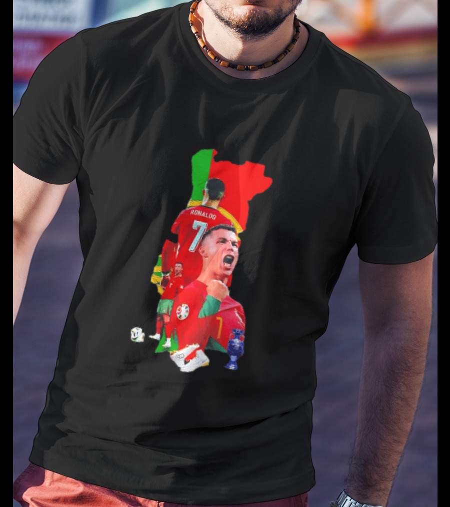 CR7 Portugal Cristiano Ronaldo Celebrating Portugal National Team Victory T-Shirt