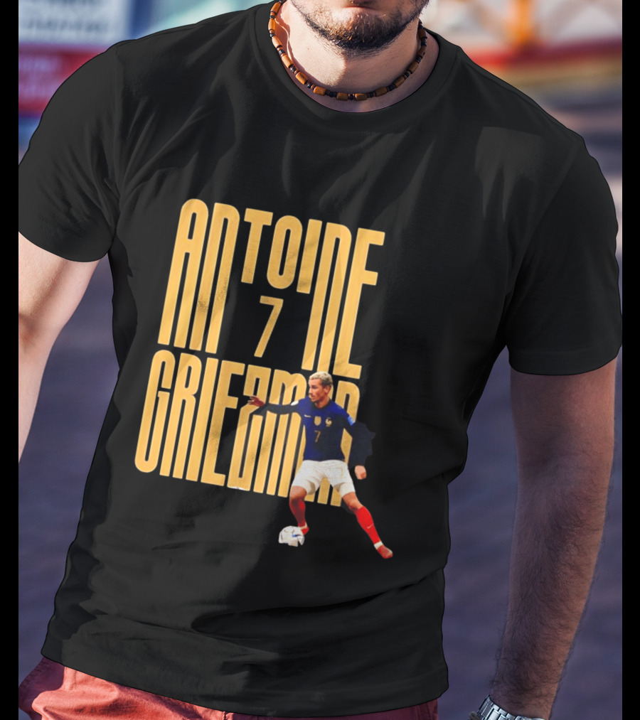 Antoine Griezmann 7 France Football Dribbling T-Shirt