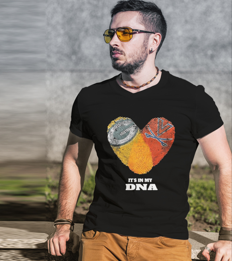 Green Bay Packers Virginia Cavaliers It's In My DNA Heart Fingerprints Love Fans T-Shirt