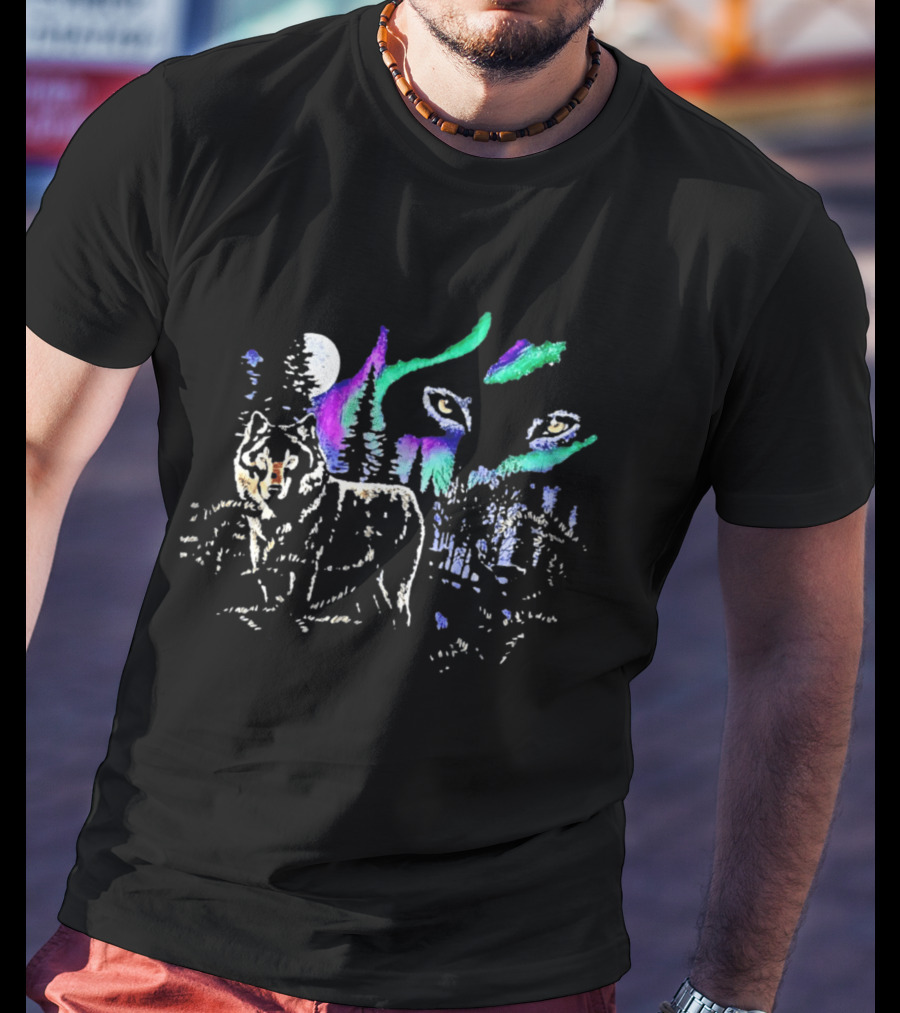 Northern Lights Wolf Under Starry Sky Moonlight Scene T-Shirt