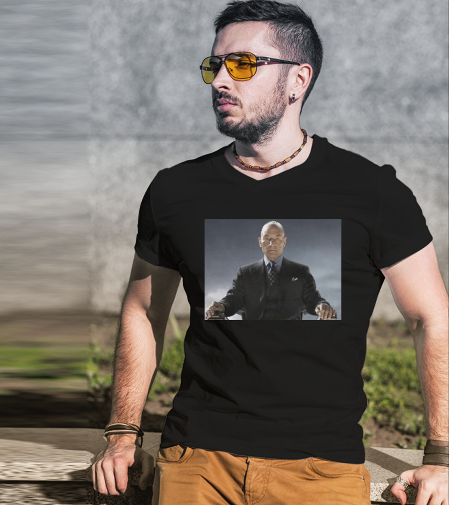 Patrick Stewart Never Retires Iconic Star Role Suit Image T-Shirt