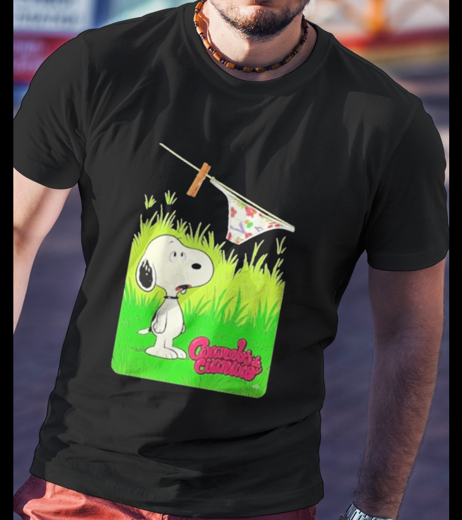 Snoopy Caramelos De Cianuro En Español Classic Cartoon And Rock Band Fusion T-Shirt