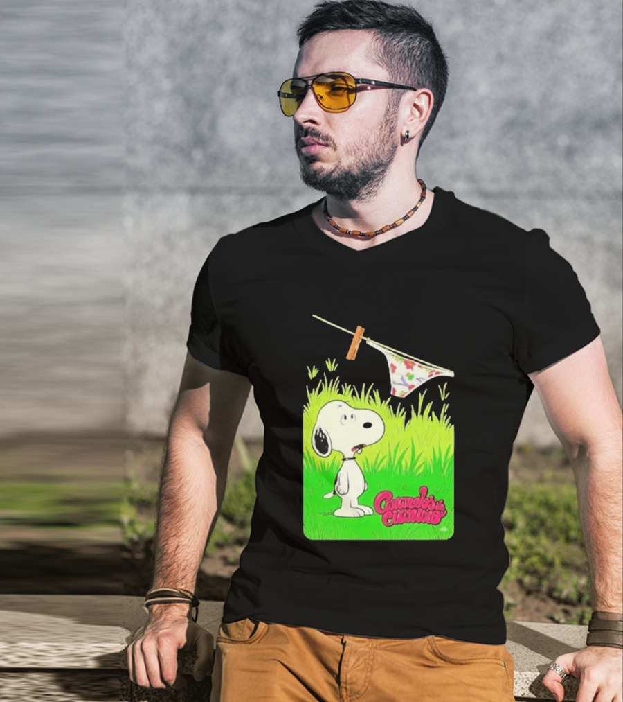 Snoopy Caramelos De Cianuro En Español Classic Cartoon And Rock Band Fusion T-Shirt