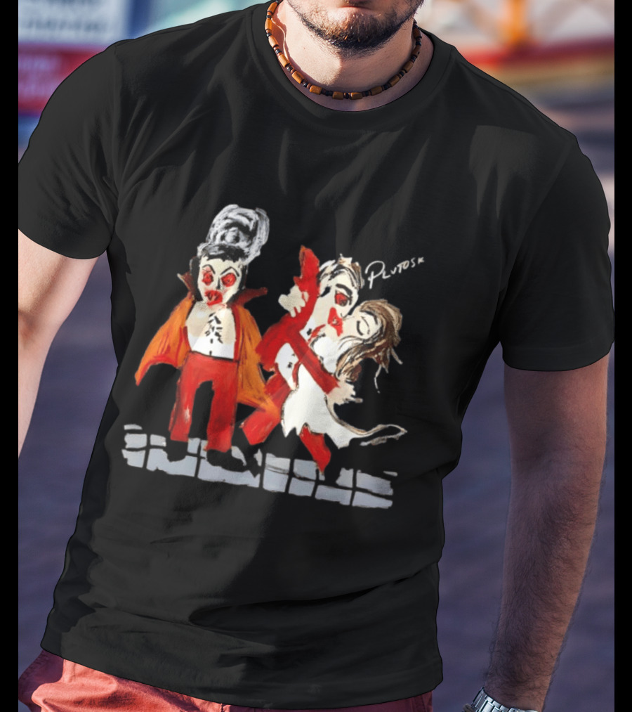Dracula And Bride Kissing PlutoSki Halloween Vampire Couple Romantic Horror T-Shirt