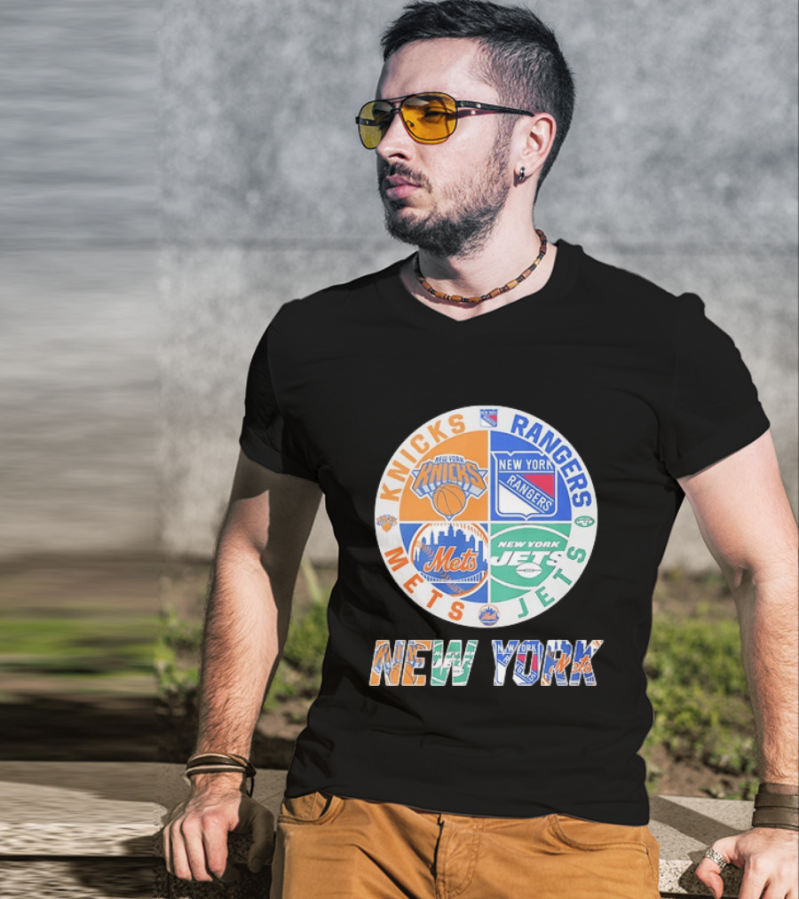 New York Knicks Rangers Mets Jets Fan Logos NY Sports Team Circle T-Shirt