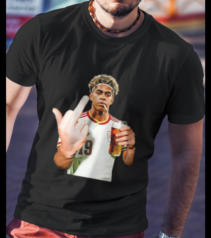 Lamine Yamal Spain National Team 19 Middle Finger And Beer T-Shirt