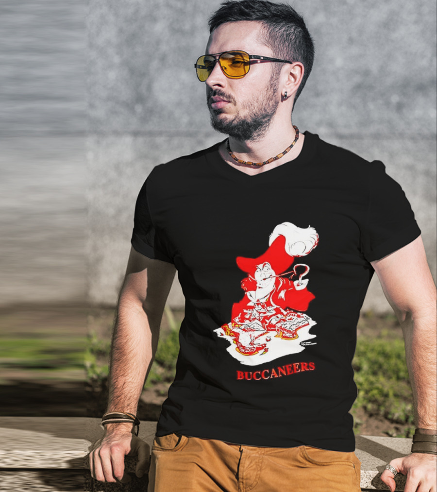 Captain Hook Buccaneers Pirate Tampa Bay T-Shirt