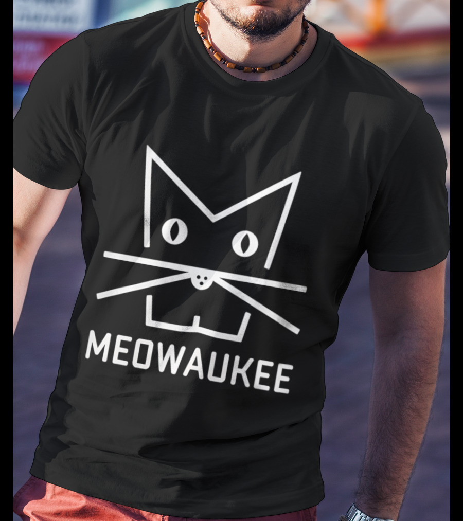 Kat Timpf Meowaukee Cat Face T-Shirt