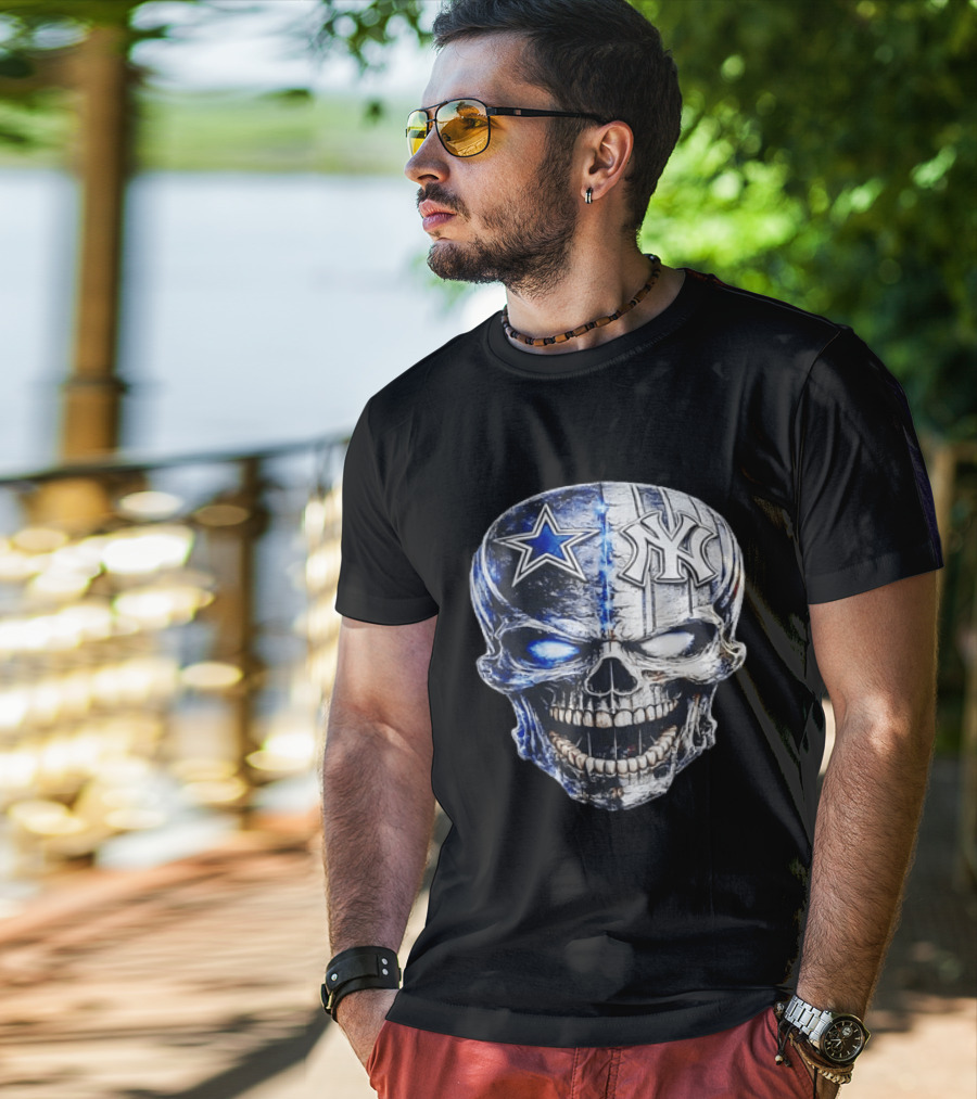 Dallas Cowboys Star New York Yankees Skull T-Shirt