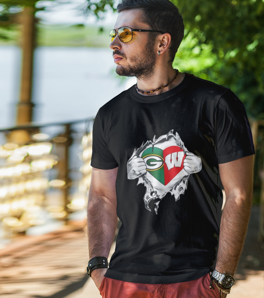 Green Bay Packers Wisconsin Badgers Torn Chest Reveal Heart T-Shirt