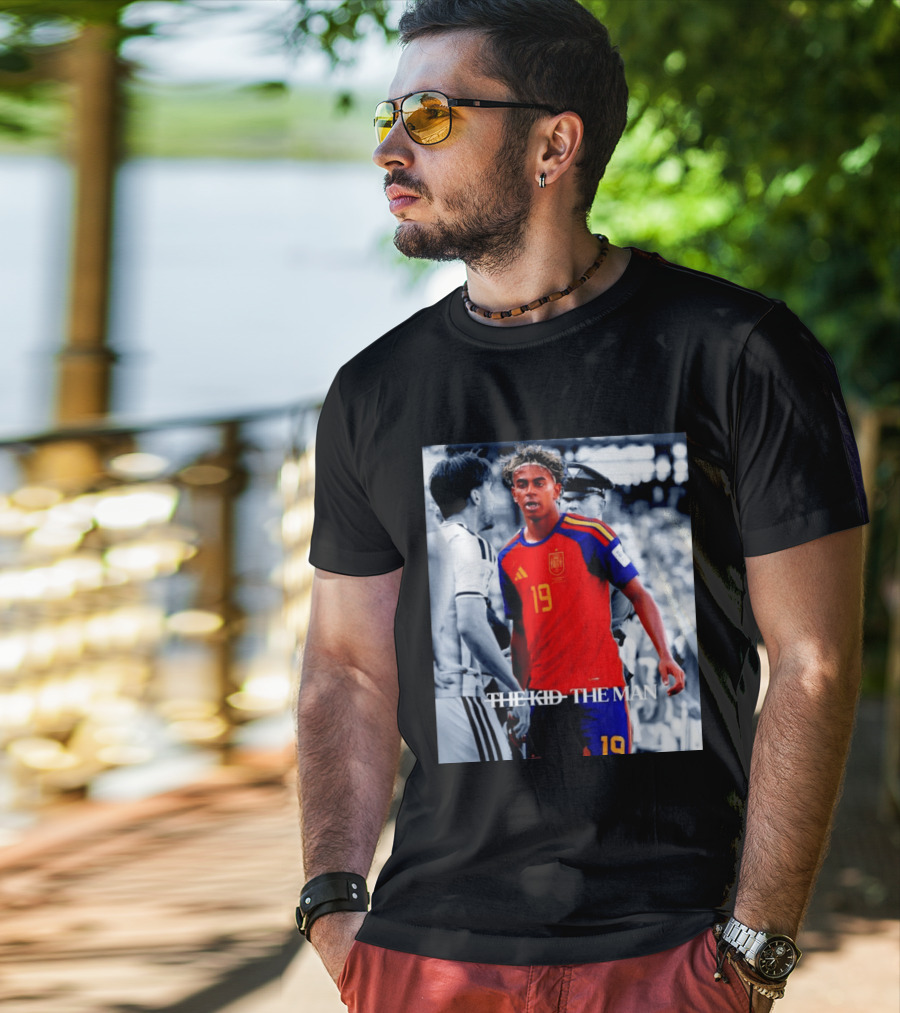 Spain 19 Lamine Yamal The Kid The Man T-Shirt