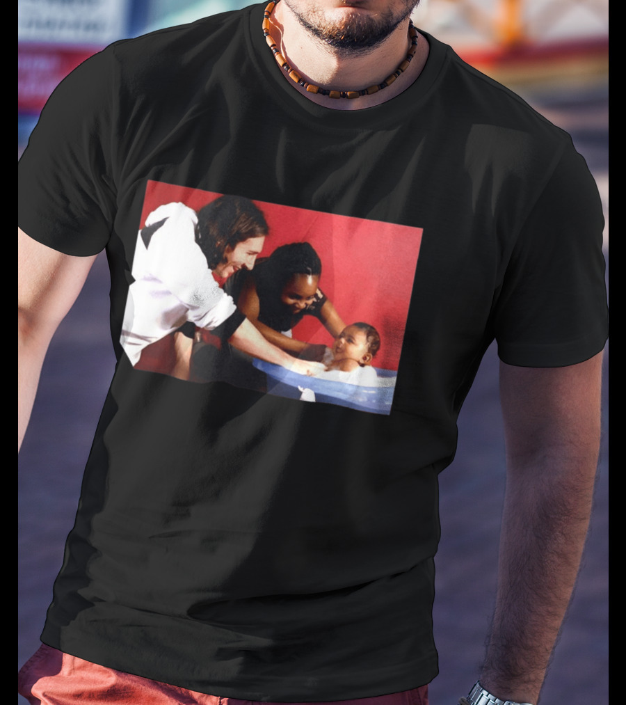 Lionel Messi Bathes Baby Lamine Yamal Legendary Blessing Football Moment T-Shirt