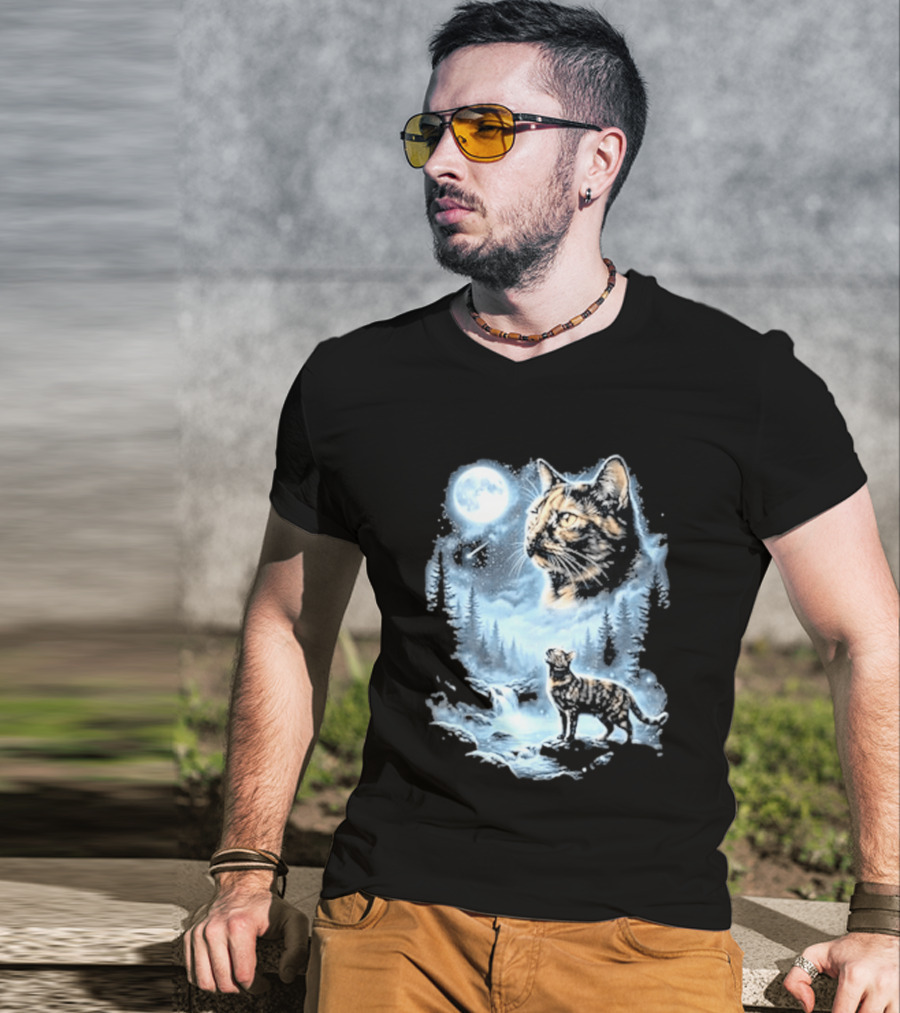 Tabby Cat Howling To The Moon Halloween Forest Scene T-Shirt