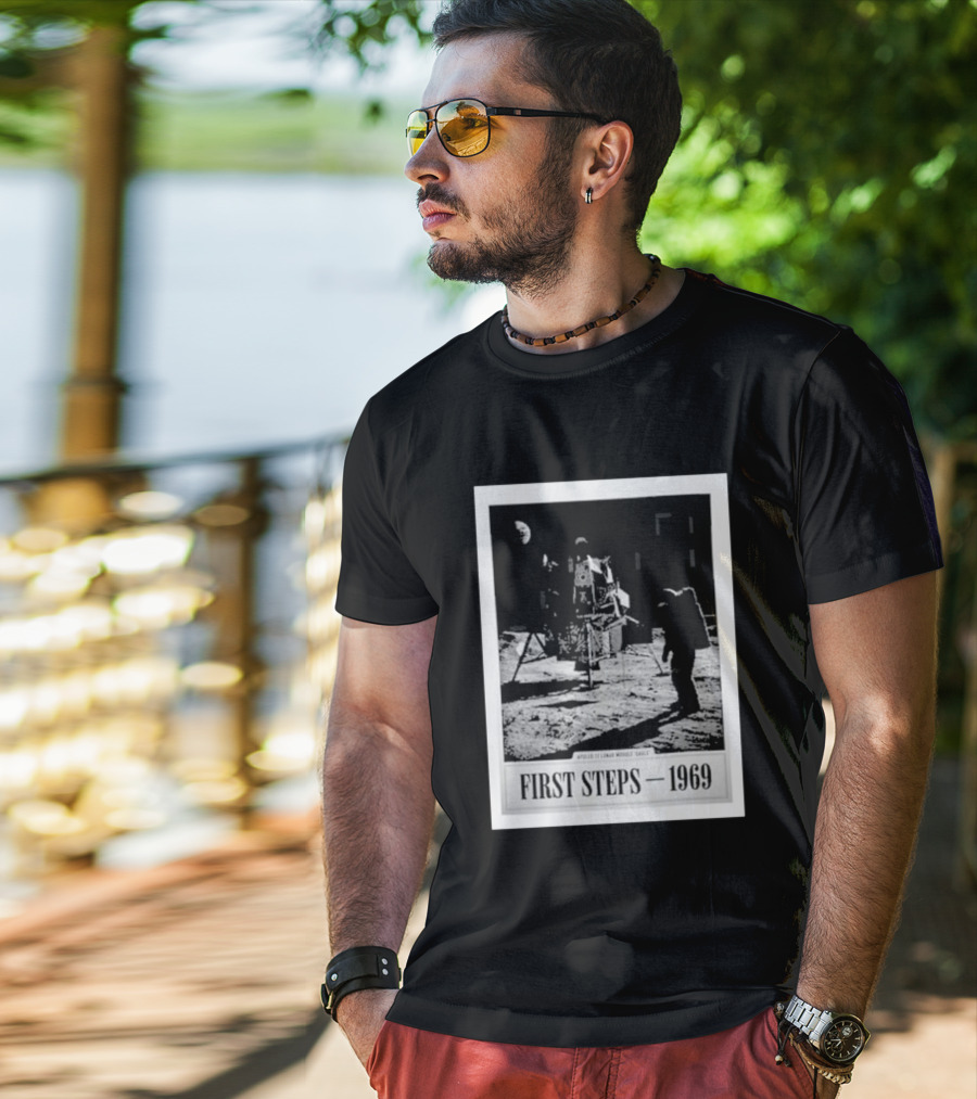 First Steps 1969 Apollo 11 Lunar Module Eagle Moon Landing Astronaut T-Shirt