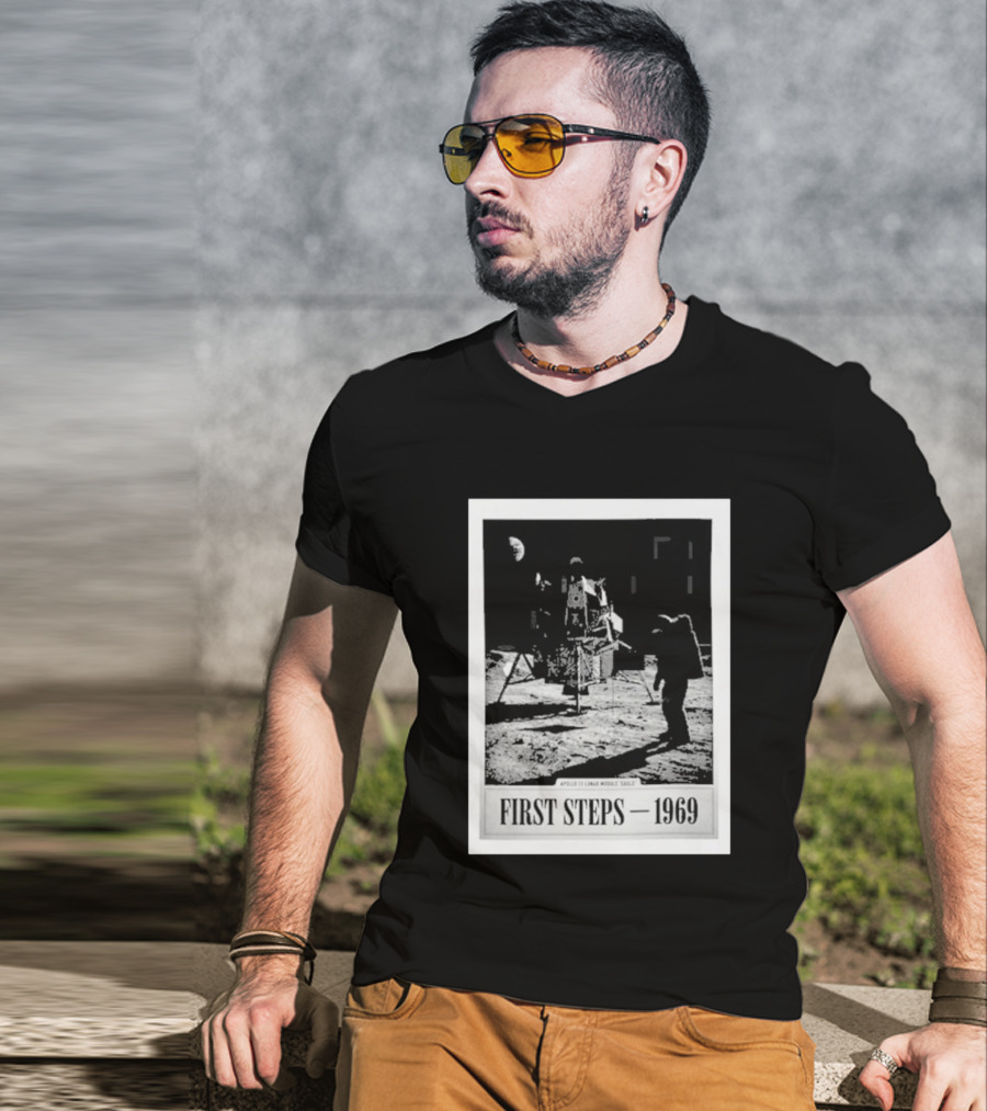First Steps 1969 Apollo 11 Lunar Module Eagle Moon Landing Astronaut T-Shirt