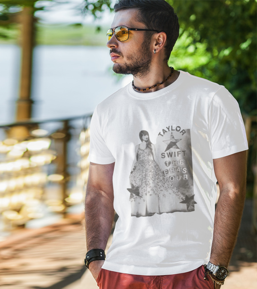 Taylor Swift The Eras Tour Oversized Photo Taylor Swift Store T-Shirt