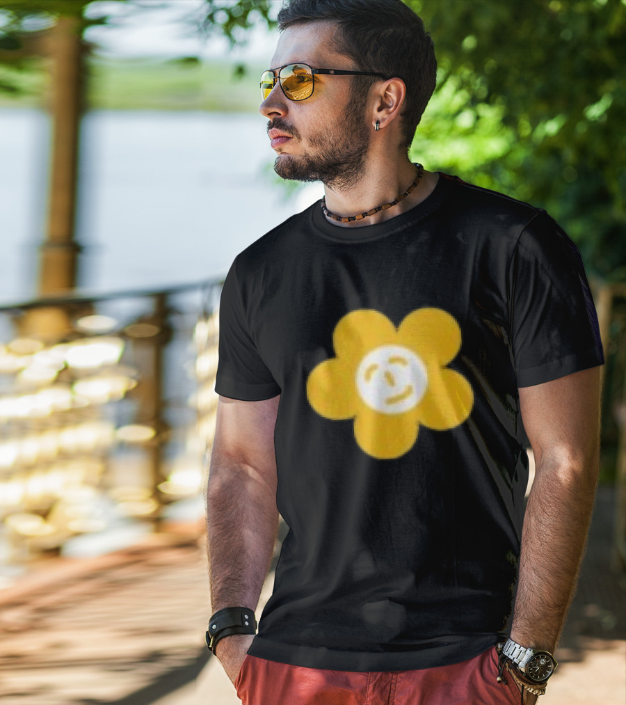 Paperboxmart Store Smiling Yellow Flower Face T-Shirt