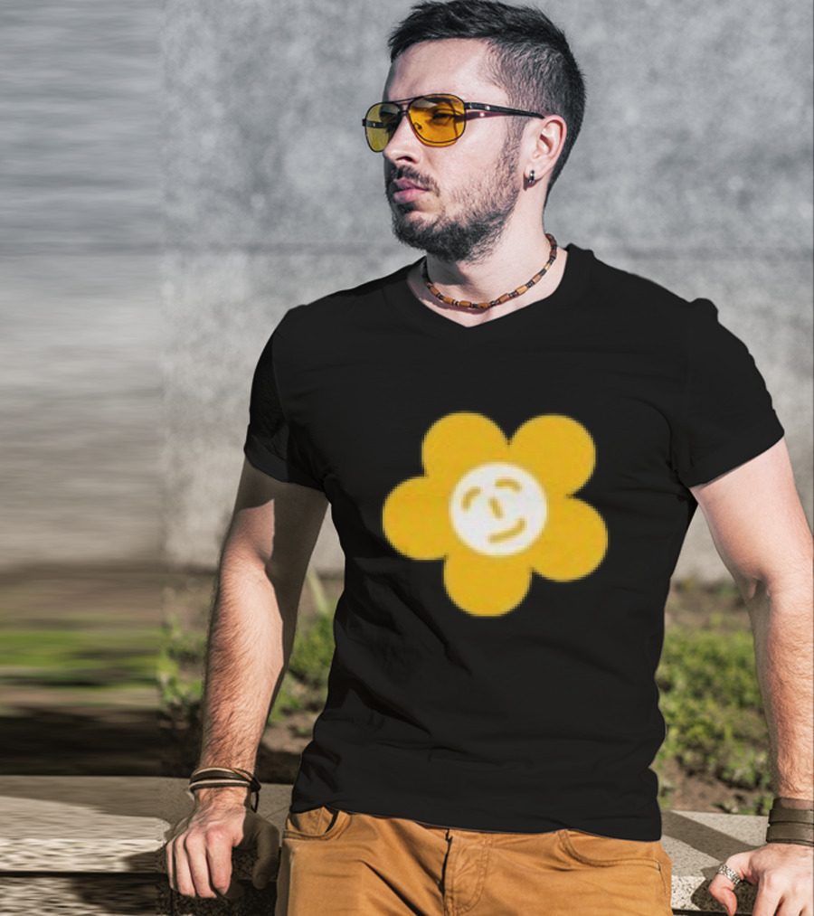 Paperboxmart Store Smiling Yellow Flower Face T-Shirt