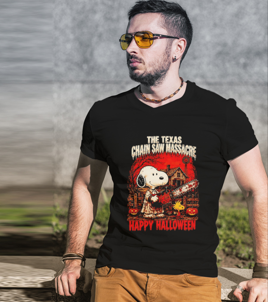 Snoopy Woodstock The Texas Chain Saw Massacre Happy Halloween Scene T-Shirt