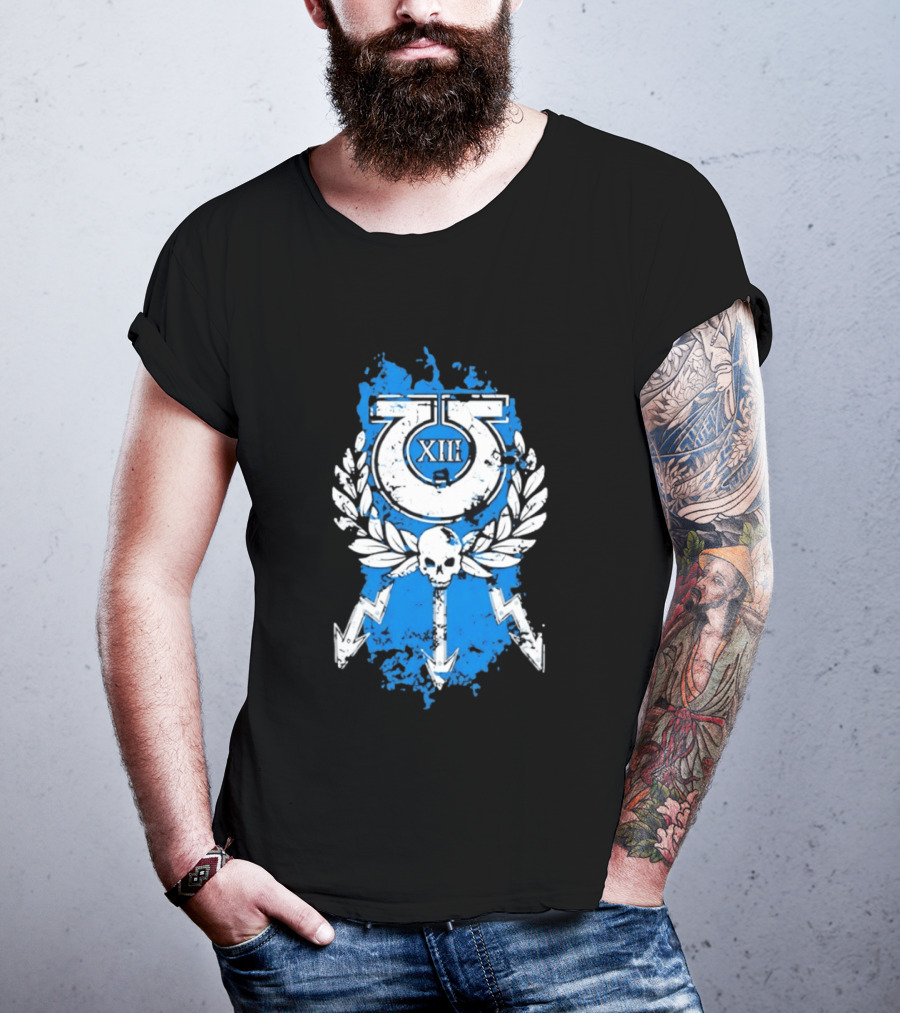 XIII Ultramarines Distressed Warhammer 40k Skull Lightning Laurel T-Shirt