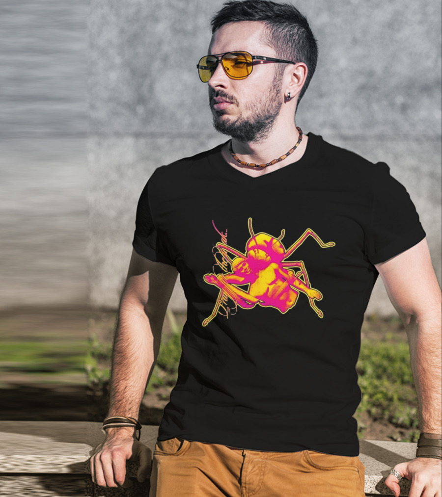 Pray Of The Mantis Humanoid Insect Fantasy T-Shirt