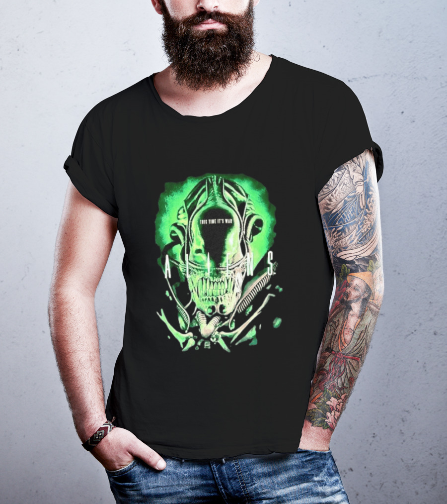 Xenomorph Aliens This Time It's War Alien Franchise Movie T-Shirt